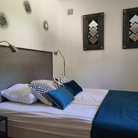 Appartement Les Trois Chenes à Les Angles  Extérieur photo